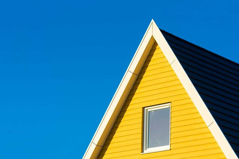 Modern house siding installation